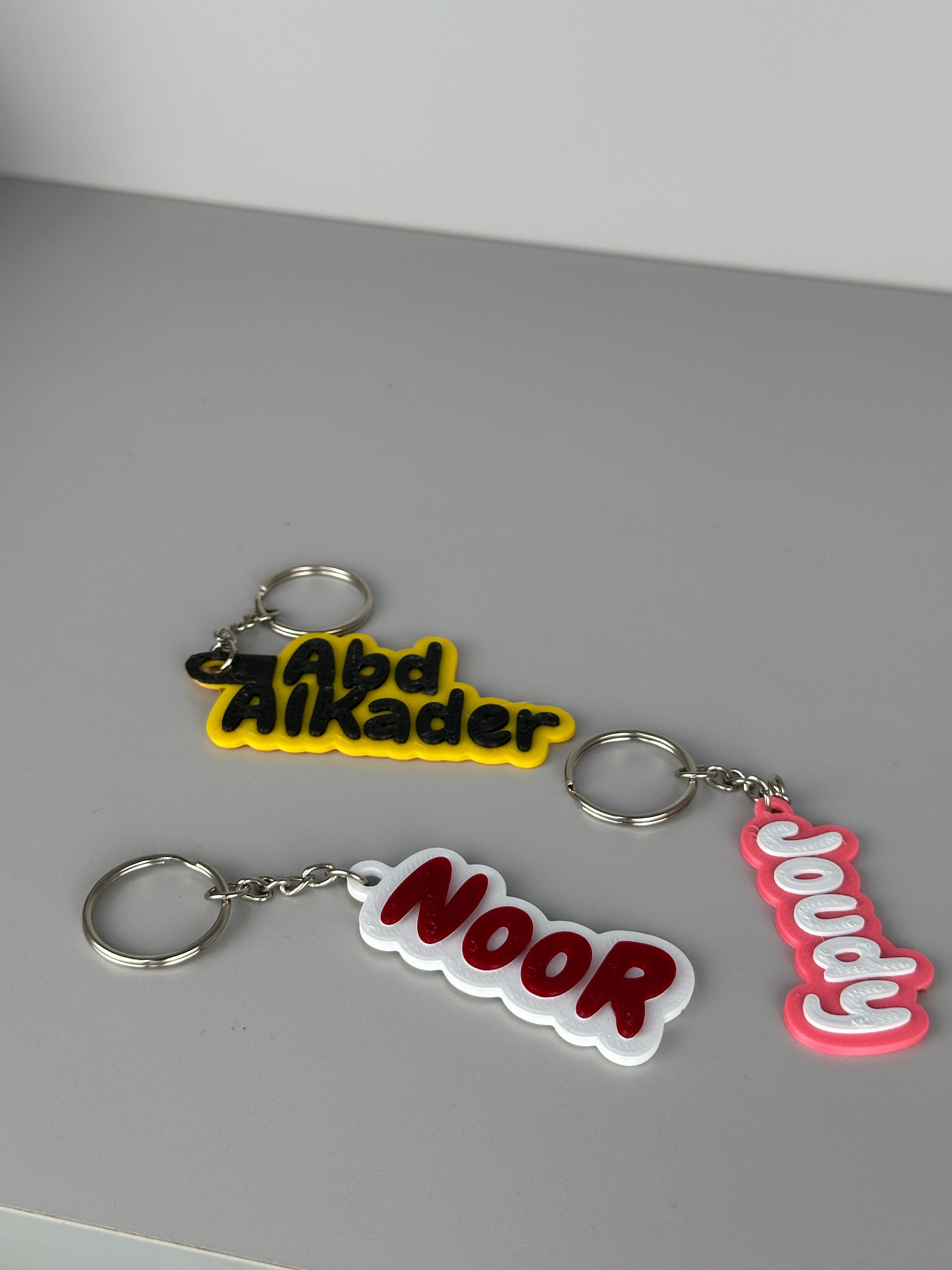 ميداليات الاسامي